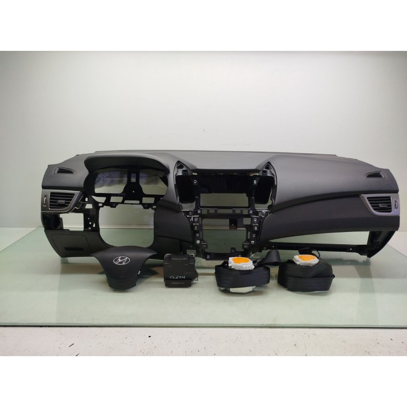 Recambio de kit airbag para hyundai i30 (gd) 1.6 gdi referencia OEM IAM  84720A6000 