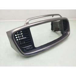 Recambio de moldura para kia sorento iii (um) 2.2 crdi referencia OEM IAM 84740C5100CP7