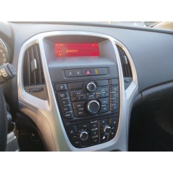 opel astra j (p10) del año 2013
