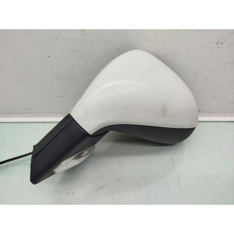 Recambio de retrovisor izquierdo para peugeot 207 confort referencia OEM IAM   
