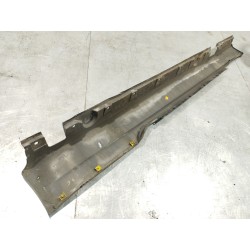 Recambio de faldon lateral para bmw serie 6 coupe (e63) 645ci referencia OEM IAM 51777008856  