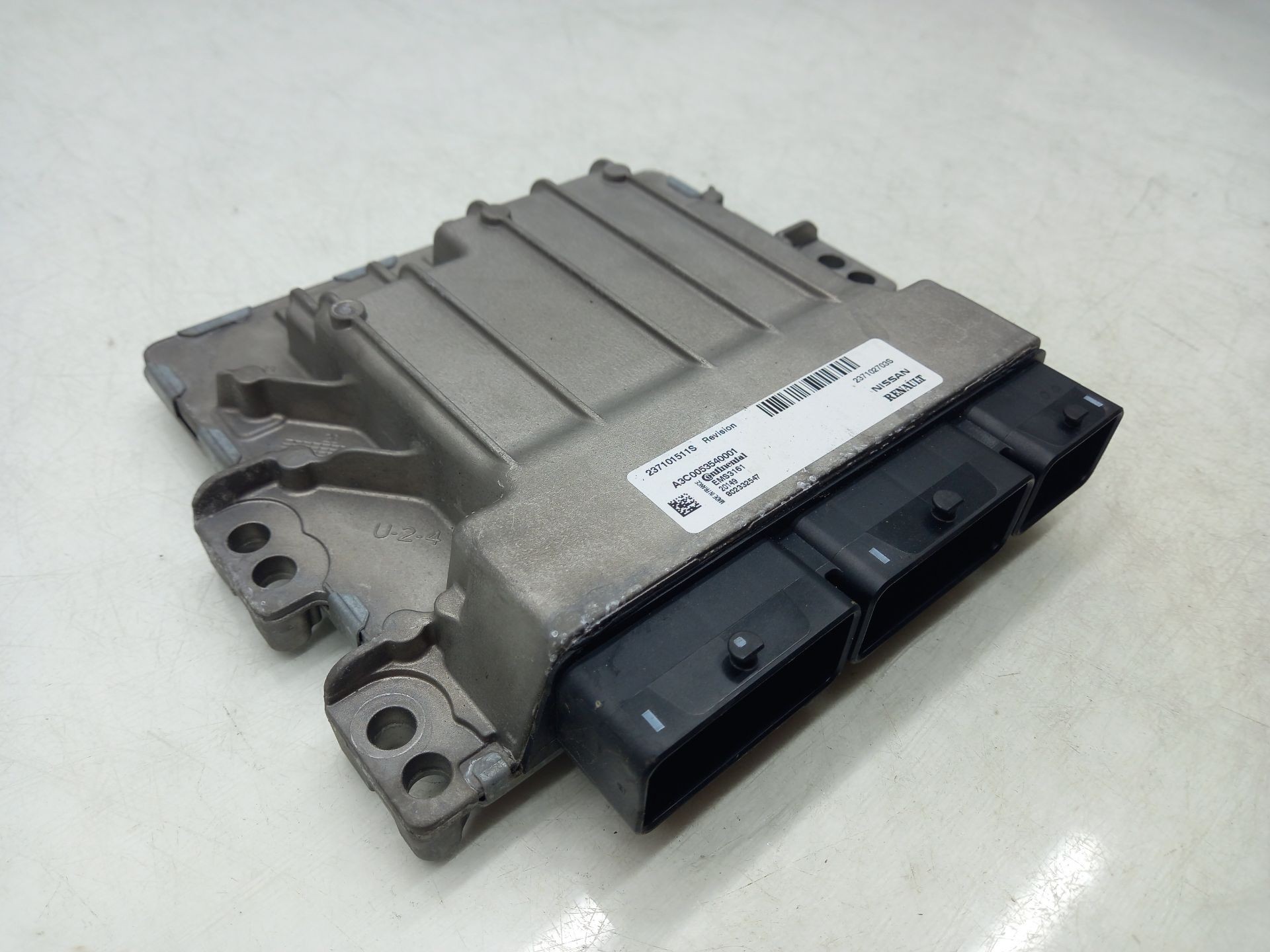 237102703S CALCULATEUR MOTEUR ECU / 237101511S / A3C0053540001 802332547 / mode 29496
